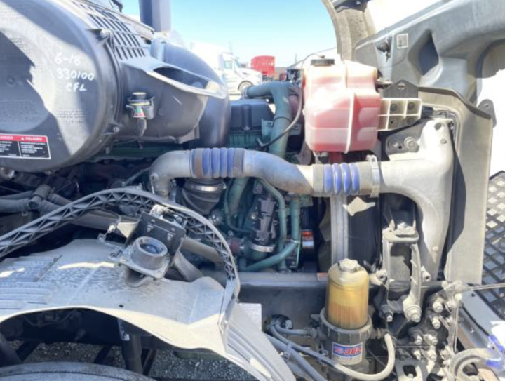 an image of Walnut Creek mobile truck engine repair.